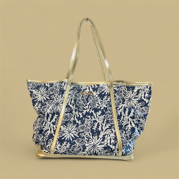 Lilly Pulitzer Bright Navy & White  In The Groove Coastal tote - Picture 1 of 13